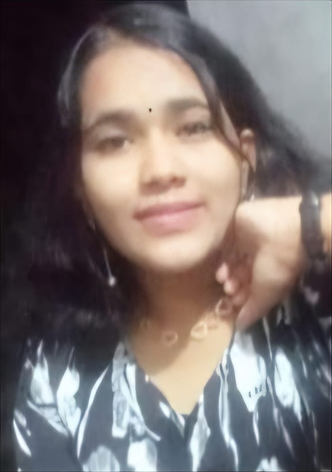 വിദ്യാർഥിനി പാമ്പ് കടിയേറ്റ് മരിച്ചു