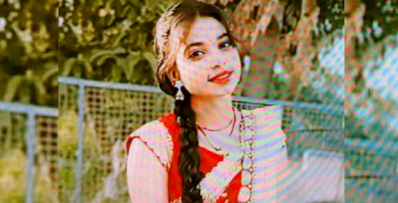മർദിച്ച് വീഴ്ത്തിയ ശേഷം നെഞ്ചിൽ കയറിയിരുന്ന് കഴുത്തറത്തു; 19 വയസ്സുകാരിയെ കൊലപ്പെടുത്തുന്നതിന്റെ ദൃശ്യങ്ങൾ പുറത്ത്