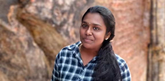 രാത്രിയാത്ര സുഹൃത്തുക്കൾക്കൊപ്പം; എയ്ഞ്ചലിനെ കൊലപ്പെടുത്താൻ ഉപയോഗിച്ച തോർത്ത് കണ്ടെത്തി