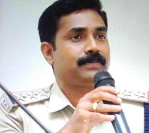 മുഖ്യമന്ത്രിയുടെ പോലീസ് മെഡലിന്  അർഹനായി ഇൻസ്‌പെക്ടർ എ.യു ജയപ്രകാശ്