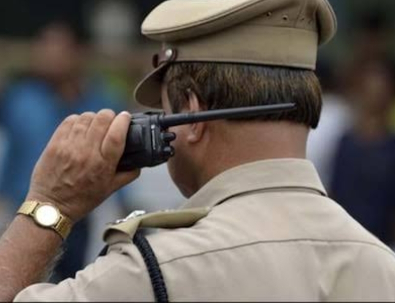 വില്ലേജ് ഓഫീസറെ ഭീഷണിപ്പെടുത്തിയ സംഭവത്തിൽ ഒരാൾക്കെതിരെ കേസ്