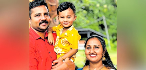 ഓപ്പറേഷൻ സിന്ദൂറിൽ വലതുകൈ നഷ്ടപ്പെട്ട മലയാളി സൈനികന് വായുസേനാ മെഡൽ