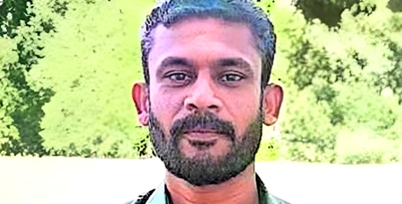 യുവാവ് വീട്ടിൽ കൊല്ലപ്പെട്ട നിലയിൽ, മൃതദേഹത്തിന് അരികെ ടിവി കേബിൾ, പെൺസുഹൃത്തിന്റെ ഭർത്താവ് പിടിയിൽ