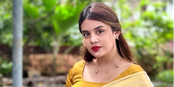 അറിവില്ലായ്മ കൊണ്ടുണ്ടായ തെറ്റ്;റീൽസ് ചിത്രീകരണത്തിൽ ക്ഷമ ചേദിച്ച് ജാസ്മിൻ