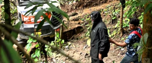 เดงเตผเดฎเดธเตเดฅเดฒเดฏเดฟเตฝ เดตเตป เดเตเดตเดฟเดธเตเดฑเตเดฑเต; เดชเดฐเดพเดคเดฟเดเตเดเดพเดฐเตป เด
เดฑเดธเตเดฑเตเดฑเดฟเตฝ, เดฆเตเดฐเตเดนเดคเดฏเตเดฑเตเดจเตเดจเต