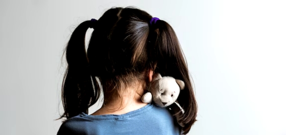 เดชเตเดฒเตเดธเต เดชเดฟเดจเตเดคเตเดเดฐเตโเดจเตเดจเต, เดฎเดเตเดเดณเต เดเดพเดฑเดฟเดฒเตโ เดชเตเดเตเดเดฟเดฏเดฟเดเตเดเต เดชเตเดฐเดคเดฟ เดเดเดฟเดฐเดเตเดทเดชเตเดชเตเดเตเดเต