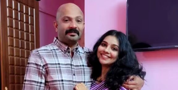 ‘നീയെങ്ങോട്ട് പോകാനാടീ, എവിടെയും വിടില്ല; നിന്നെ കുത്തിമലര്‍ത്തി ഞാൻ ജയിലില്‍ പോകും, ജീവിക്കാന്‍ സമ്മതിക്കില്ല’