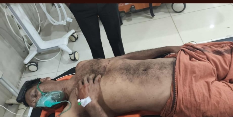 കാട്ടാനയുടെ ആക്രമണത്തിൽ മധ്യവയസ്ക‌ന് പരിക്ക്