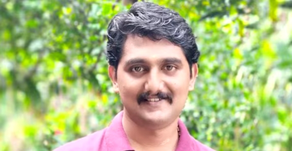 വിവാഹത്തിന് പോകാൻ പുലർച്ചെ കാർ കഴുകുന്നതിനിടെ ഷോക്കേറ്റു; യുവാവിന് ദാരുണാന്ത്യം