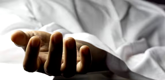 ഭർത്താവിന്റെയും 2 മക്കളുടെയും മരണം; വീട്ടമ്മ അറസ്റ്റിൽ