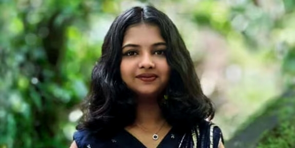 പത്താം ക്ലാസുകാരി കിടപ്പുമുറിയിൽ തൂങ്ങിമരിച്ച നിലയിൽ