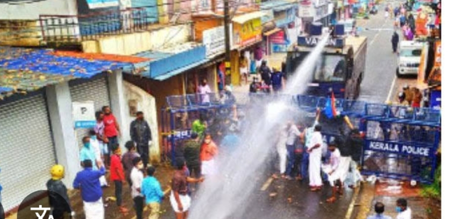 അമീബിക് മസ്തിഷ്കജ്വരം; പൊലീസിന്റെ ജലപീരങ്കി പ്രയോഗത്തിൽ ആശങ്ക