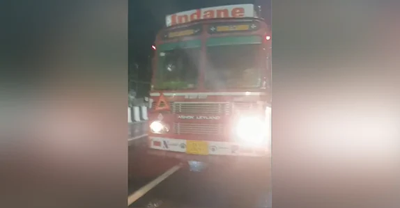 മദ്യലഹരിയിൽ ടാങ്കർ ലോറി നടുറോഡിൽ നിർത്തി; ഡ്രൈവർ ക്യാബിനിൽ കിടന്നുറങ്ങി: അറസ്റ്റ്