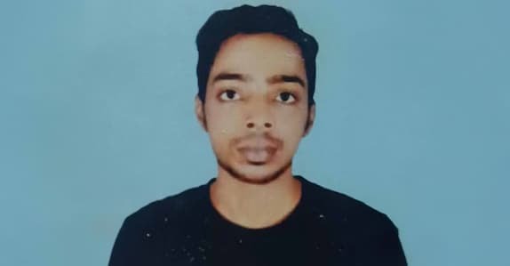 เดตเดฟเดเดฟเตฝ เดคเดฟเดฐเตเดงเดพเดจเดเตเดเตเดธเต: เดทเตเดธเดฟเดจเต เดชเดฟเดจเตเดจเดพเดฒเต เด
เดธเตเดฅเดฟเดฏเตเด เดชเดฒเตเดฒเดฟเดจเตเดฑเต เดญเดพเดเดตเตเด เดเดฃเตเดเตเดคเตเดคเดฟ