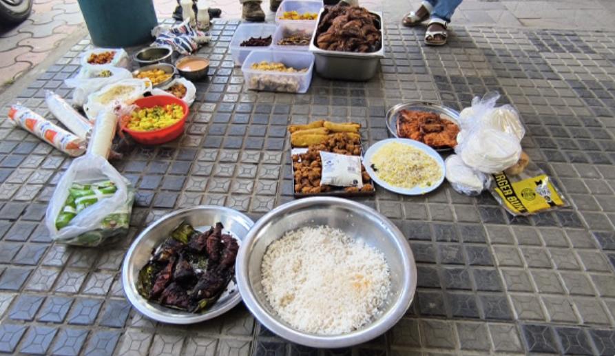 പഴകിയ ഭക്ഷണവസ്തുക്കള്‍ പിടികൂടി; സംഭവം ബത്തേരിയിൽ