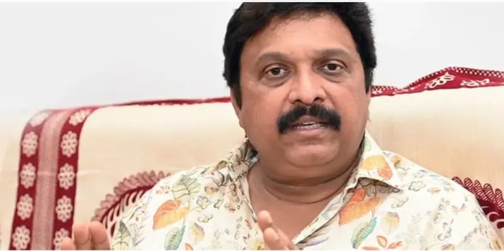 പരീക്ഷ കഴിഞ്ഞ് വിജയിക്കുന്നവർക്ക് അപ്പോൾ തന്നെ ഡിജിറ്റൽ ഡ്രൈവിംഗ് ലൈസൻസ്; പ്രഖ്യാപനവുമായി ഗണേഷ് കുമാർ