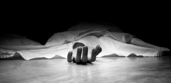 ‘പ്രണയം സത്യമാണെങ്കില് വിഷം കഴിച്ച് തെളിയിക്കണം’; കാമുകിയുടെ വീട്ടുകാരുടെ വെല്ലുവിളി ഏറ്റെടുത്ത യുവാവിന് ദാരുണാന്ത്യം