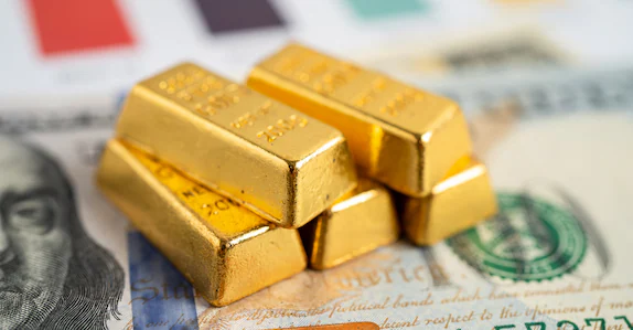 ഒറ്റയടിക്ക് 720 രൂപ കുറഞ്ഞു; രണ്ടുദിവസത്തിനിടെ സ്വര്ണവിലയിലെ ഇടിവ് 1240 രൂപ