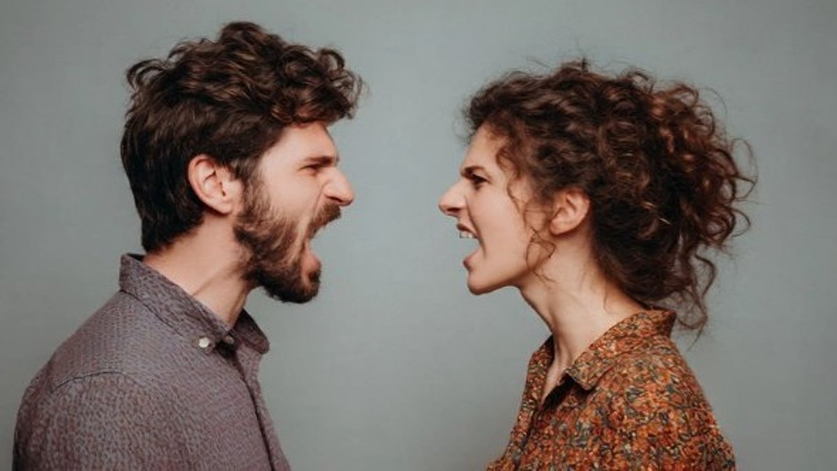 เดธเดเดถเดฏเดพเดฒเตเดตเดพเดฏ เดญเดฐเตโเดคเตเดคเดพเดตเต เดตเดฟเดตเดพเดนเดเตเดตเดฟเดคเด เดจเดฐเดเดฎเดพเดเตเดเตเด, เดญเดพเดฐเตเดฏเดฏเตเดเต เดเดคเตเดฎเดพเดญเดฟเดฎเดพเดจเด เดจเดถเดฟเดชเตเดชเดฟเดเตเดเตเด; เดนเตเดเตเดเตเดเดคเดฟ