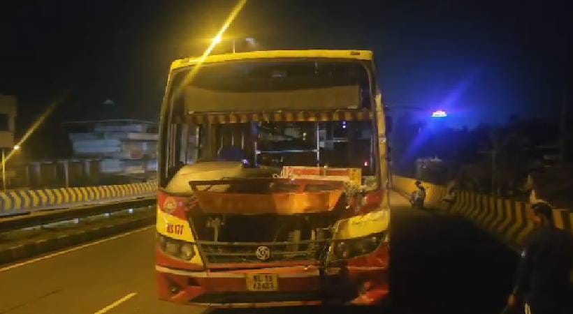 ബത്തേരിയിലേക്ക് വരികയായിരുന്ന കെഎസ്ആർടിസി ബസ് തൃശൂരിൽ അപകടത്തിൽപ്പെട്ടു; 12 പേർക്ക് പരിക്ക്