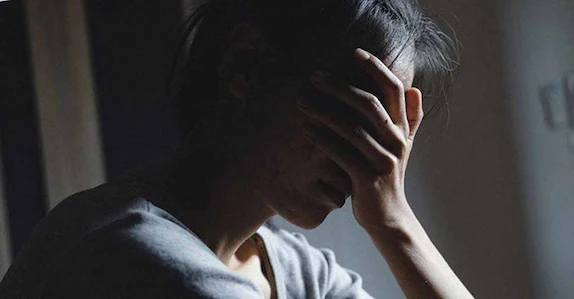 ഒരുമിച്ച് താമസിച്ചു, തെറ്റിപ്പിരിഞ്ഞു; പിന്നാലെ യുവതിയെ വീട്ടിൽക്കയറി പീഡിപ്പിച്ച് യുവാവ്, പരാതി