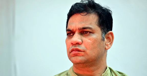 രാഹുലിനെ പ്രതിരോധിക്കാൻ സൈബർ പട, സതീശനെതിരെ ‘ചേരിതിരിഞ്ഞ്’ ആക്രമണം; ഇടപെട്ട് ദേശീയ നേതൃത്വം