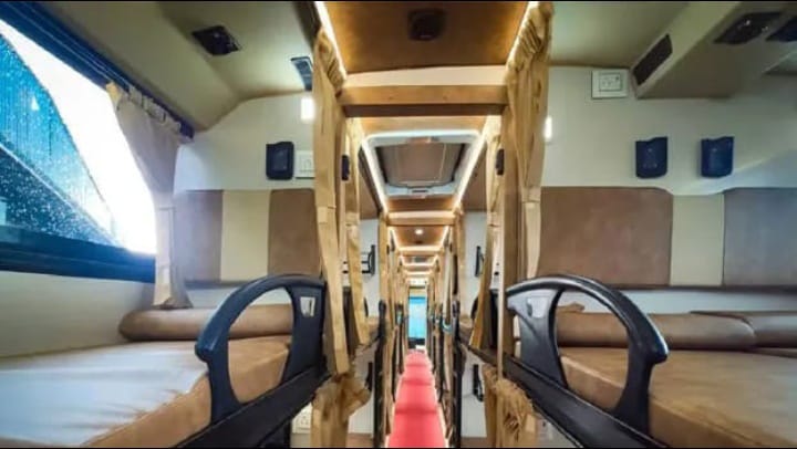 രാജ്യത്തെ സ്ലീപ്പർ ബസുകൾ നിർത്തലാക്കുമോ? നിർണായക നിർദേശവുമായി മനുഷ്യാവകാശ കമ്മീഷൻ