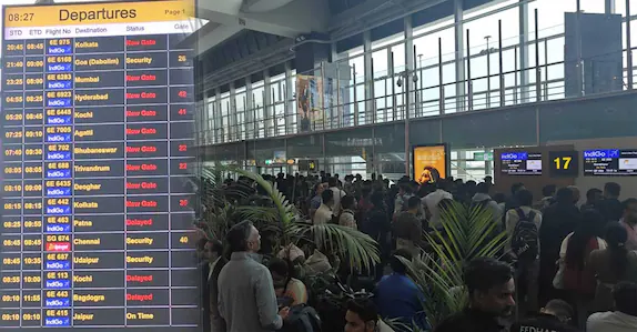 ഇന്നും വിമാന സർവീസുകൾ മുടങ്ങും