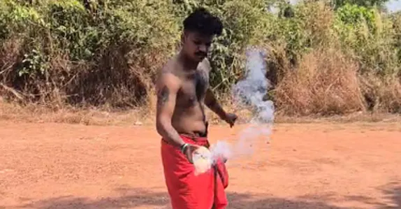 เดธเตเดซเตเดเด เดตเดธเตเดคเต เดเดฏเตเดฏเดฟเดฒเตเดเตเดคเตเดคเต, เดชเดฟเดจเตเดจเต เดชเตเดเตเดเดฟเดคเตเดคเตเดฑเดฟ; เดธเดฟเดชเดฟเดเด เดชเตเดฐเดตเตผเดคเตเดคเดเดจเตเดฑเต เดเตเดชเตเดชเดคเตเดคเดฟ เดเดฟเดคเดฑเดฟ