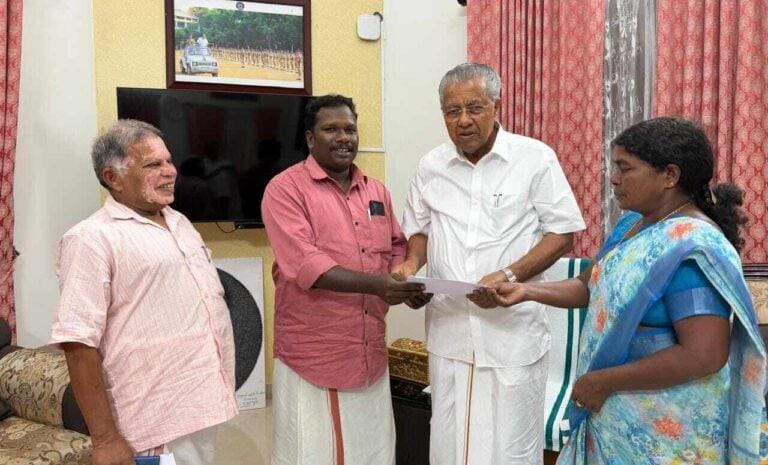 വയനാട് പാക്കേജിൽ ആദിവാസി വിഭാഗങ്ങൾക്ക് പ്രത്യേക പദ്ധതി വേണം; മുഖ്യമന്ത്രിക്ക് നിവേദനം നൽകി: എകെഎസ്