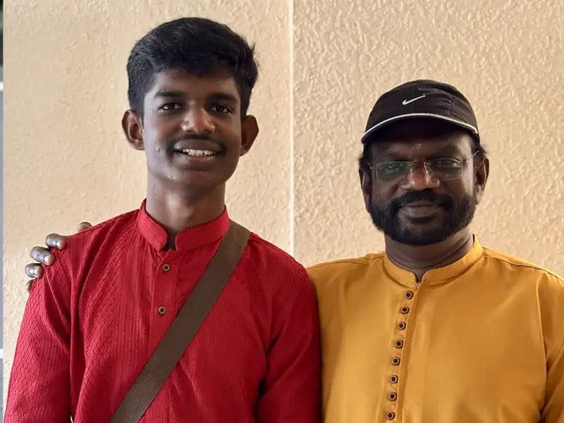 വയനാടിന്റെ നോവായി അച്ഛന്റെ വരികൾ; മകൻ പാടിയപ്പോൾ സദസ്സ് കണ്ണീരണിഞ്ഞു