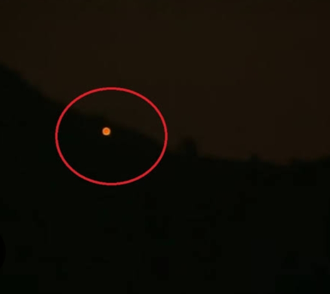 ഭക്തി സാന്ദ്രം ശബരിമല; പൊന്നമ്പല മേട്ടില്‍ മകരവിളക്ക് തെളിഞ്ഞു