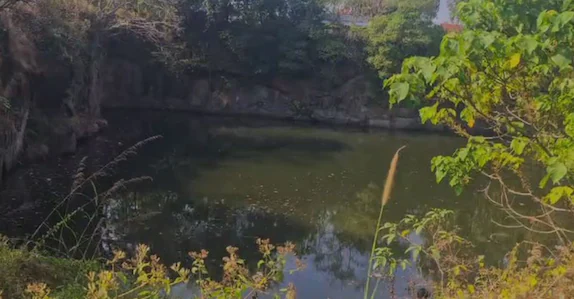 ‘കൊറിയൻ സുഹൃത്ത്’ കബളിപ്പിക്കൽ?, ആ സമ്മാനങ്ങൾ അയച്ചതാര്?; ആദിത്യയുടെ ഫോൺ തുറക്കാൻ പൊലീസ്