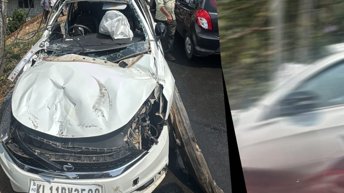 മാനന്തവാടിയിൽ കാർ നിയന്ത്രണം വിട്ട് മറിഞ്ഞു; ദിശാസൂചികയും ബൈക്കുകളും തകർന്നു