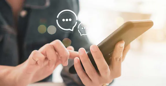 സ്റ്റേഷനിൽ ബർമുഡ ധരിച്ച് ചെങ്ങന്നൂർ എസ്എച്ച്ഒ; വിഡിയോ പ്രചരിപ്പിച്ച യുവതിക്കെതിരെ കേസ്