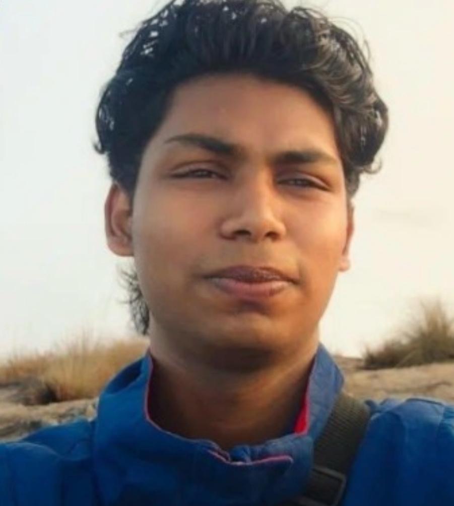 കോളിയാടിയിൽ വാഹനാപകടം;ഒരാൾ മരിച്ചു