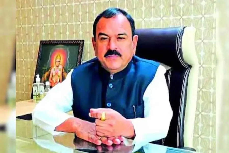 രഹസ്യക്യാമറ, 58 സ്ത്രീകളുമൊത്തുള്ള വീഡിയോകൾ;  വിഐപി ജ്യോത്സ്യൻ പീഡനക്കേസിൽ അറസ്റ്റിൽ