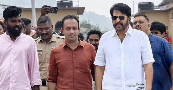 സിപിഎം ജില്ലാ സെക്രട്ടറിയോട് അതൃപ്തി പ്രകടിപ്പിച്ചു; മമ്മൂട്ടിക്കെതിരെ സൈബർ ആക്രമണം