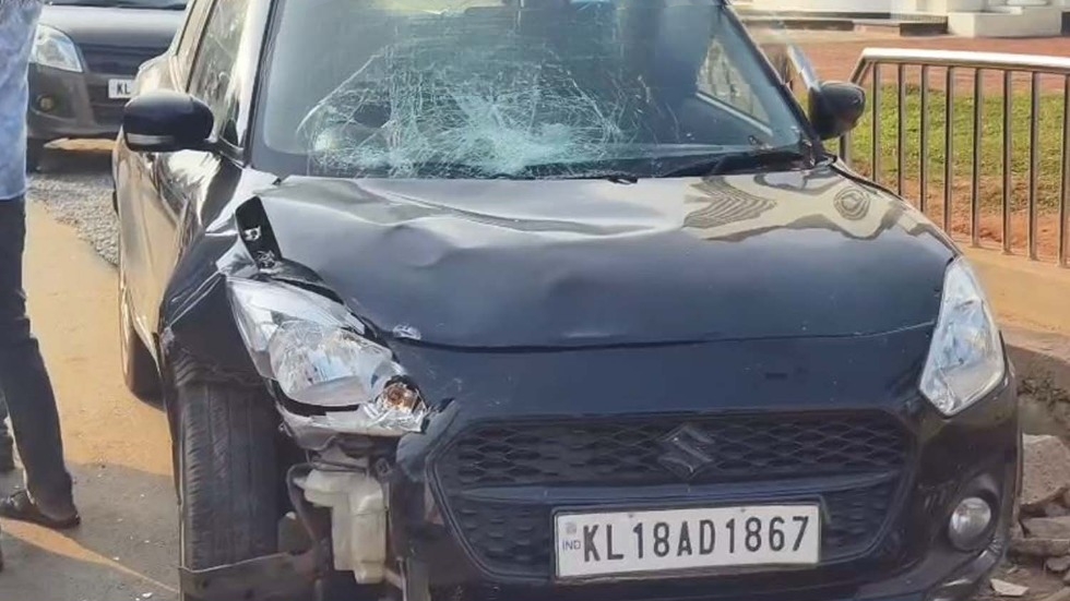 വാഹനാപകടം: 5 പേർക്ക് പരിക്ക്