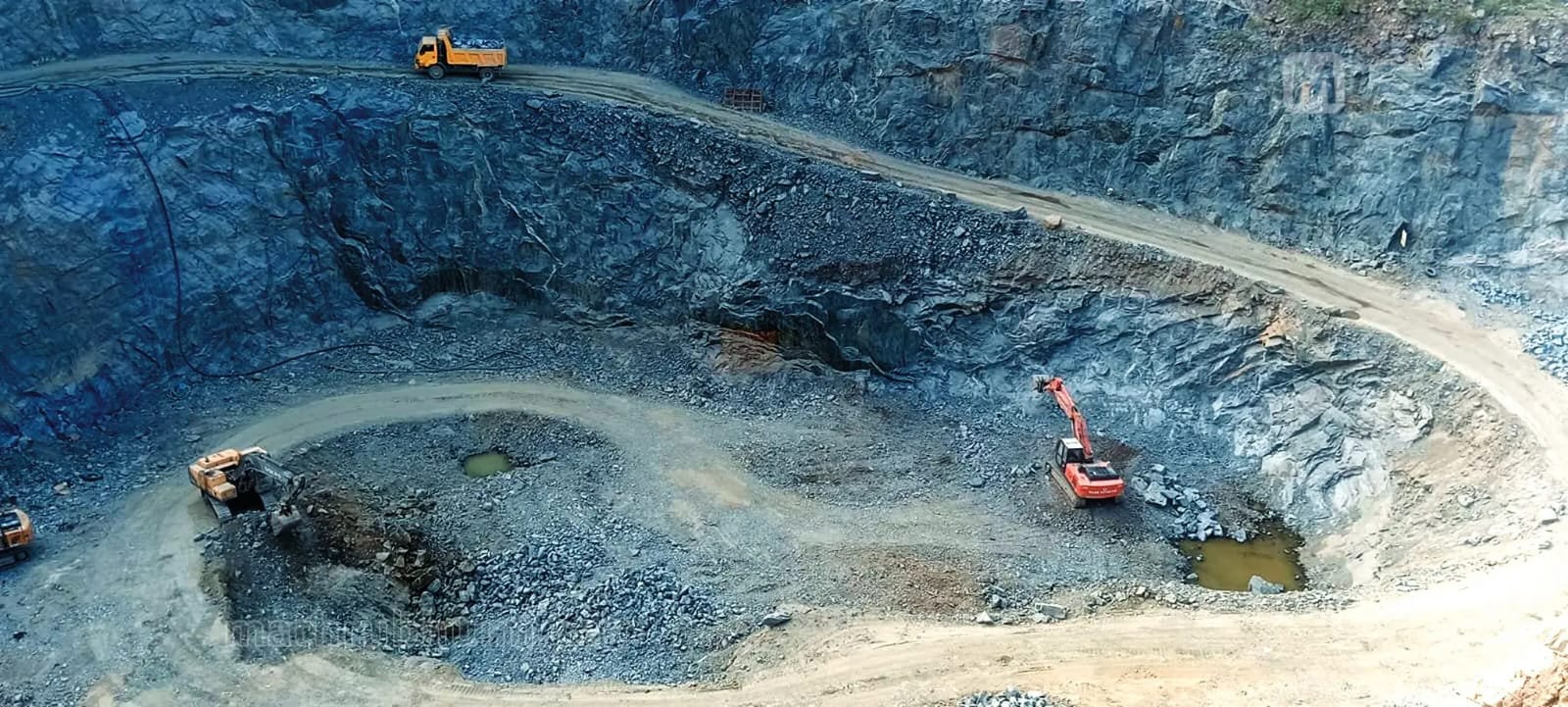 കരിങ്കല്‍ ക്വാറി: മുള്ളന്‍കൊല്ലി പഞ്ചായത്ത് ഭരണ സമിതി തീരുമാനം സര്‍ക്കാര്‍ സ്റ്റേ ചെയ്തു