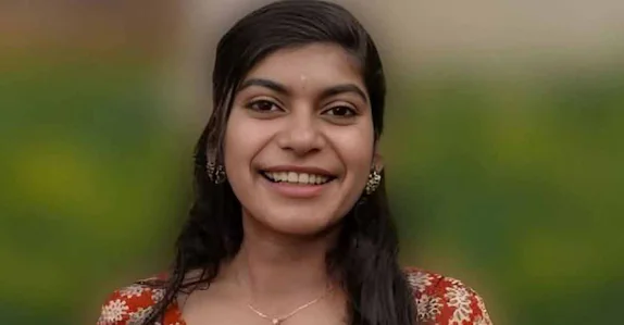 ‘മകൾ ആത്മഹത്യ ചെയ്യില്ല, ആൺ സുഹൃത്തിനു പങ്കുണ്ടോയെന്ന് അന്വേഷിക്കണം’: അ‍ഞ്ജനയുടെ അമ്മ