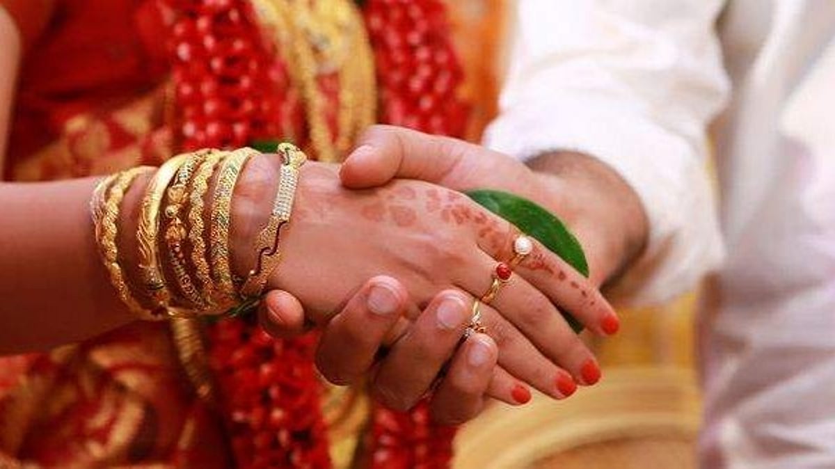 രണ്ടാം വിവാഹം അറിഞ്ഞുവെന്ന കാരണത്താല്‍ ബന്ധുക്കള്‍ കുറ്റക്കാരല്ല: സുപ്രീംകോടതി