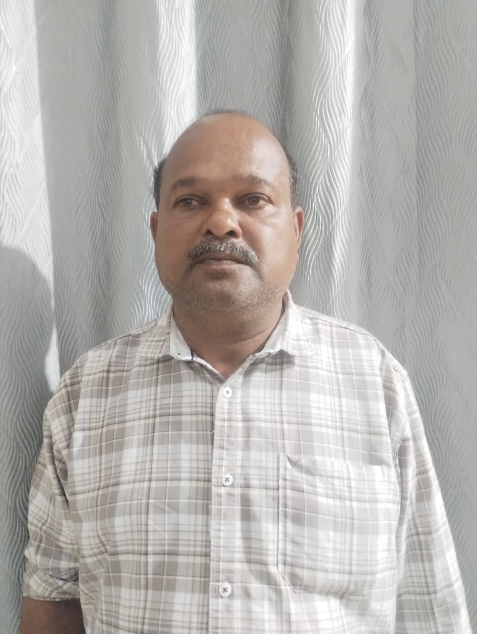 വിൽപ്പനയ്ക്കായി സൂക്ഷിച്ച മദ്യവുമായി ഒരാൾ അറസ്റ്റിൽ
