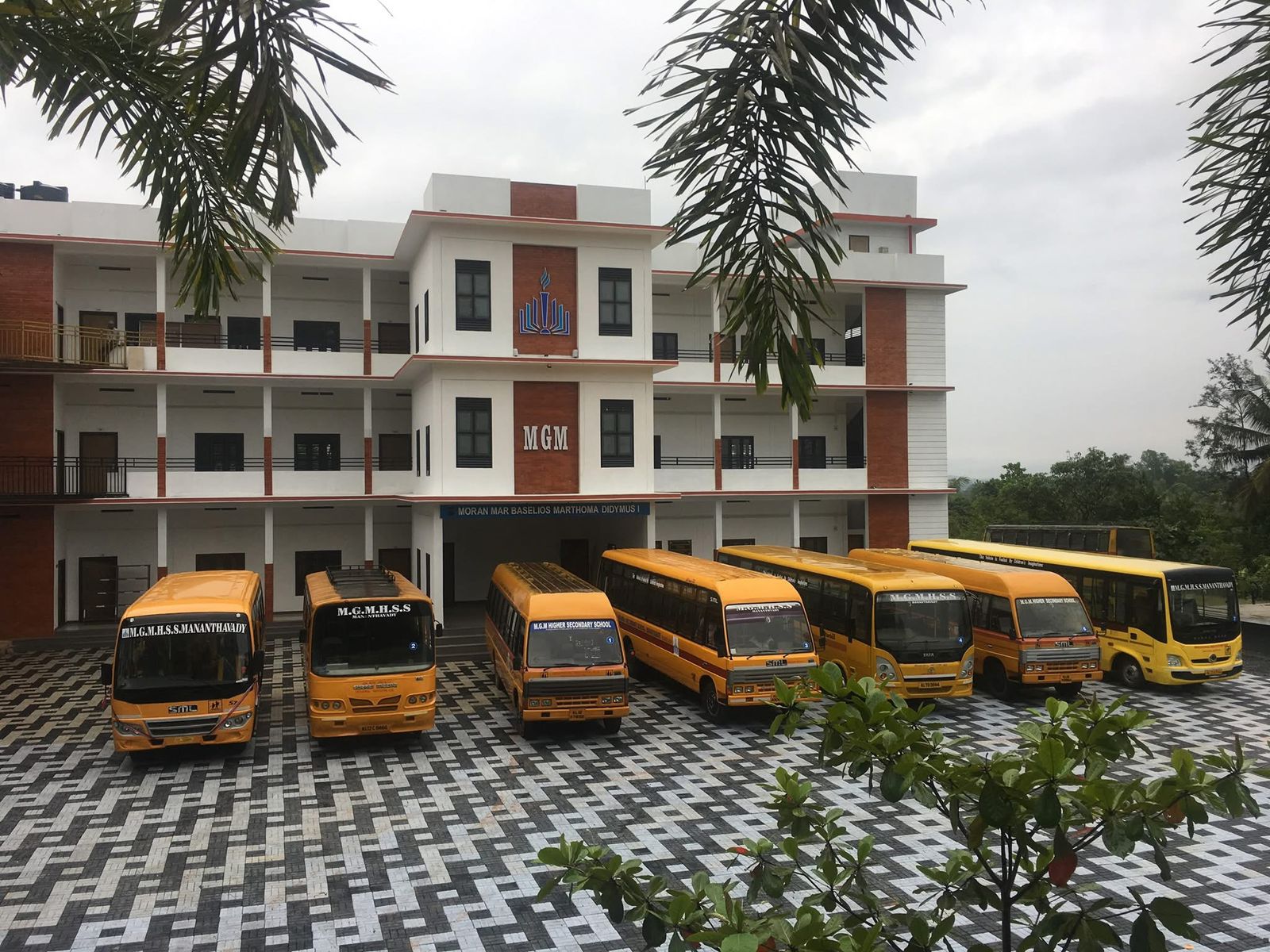 ഹയർ സെക്കണ്ടറി ഫലം വന്നപ്പോൾ വയനാട്ടിൽ ഒന്നാമതായി എം ജി എം എച്ച് എസ് എസ്