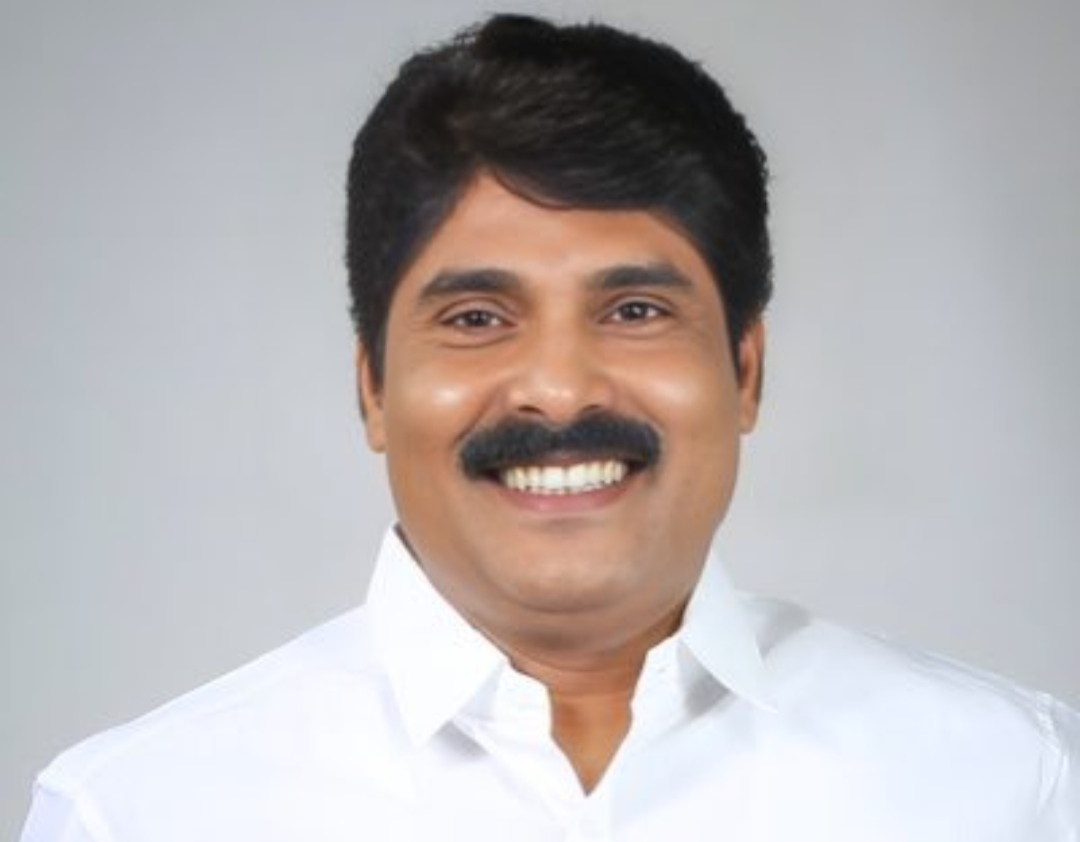 വിജയം വയനാട്ടിലെ ജനങ്ങളുടെയും പ്രവർത്തകരുടെയും ഒത്തൊരുമിച്ചുള്ള ക‍ഠിനാധ്വാനത്തിന്റെ ഫലം: അ‍ഡ്വ. ടി സിദ്ദിഖ്