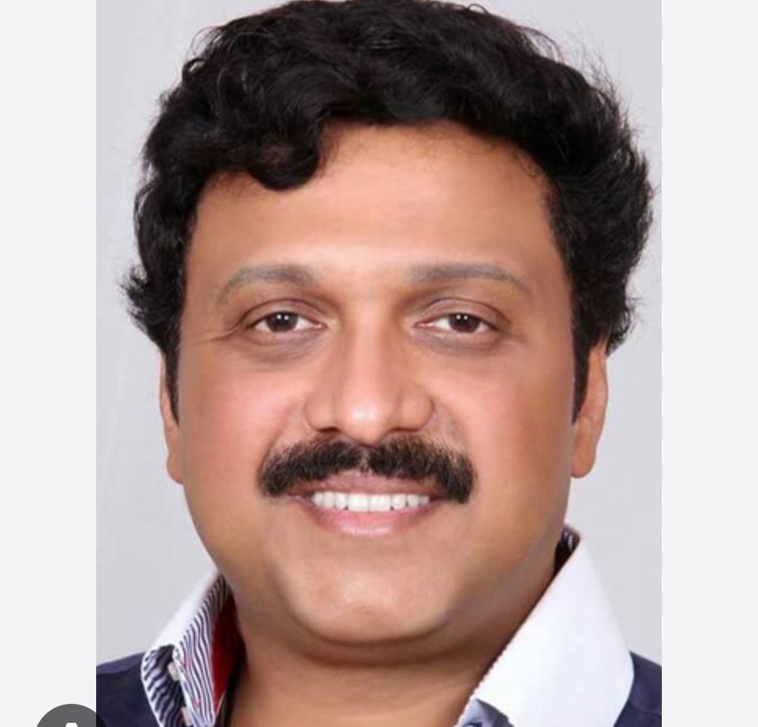 ഗണേഷിന് പ്രായപൂർത്തിയാകും മുൻപ് ലൈസന്‍സ്; നിയമോപദേശം തേടാന്‍ മോട്ടര്‍വാഹന വകുപ്പ്