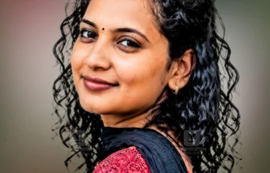 പൊലീസ് ഉദ്യോഗസ്ഥന്റെ ബൈക്ക് കത്തിച്ച സംഭവം; 2 യുവതികൾ അറസ്റ്റിൽ