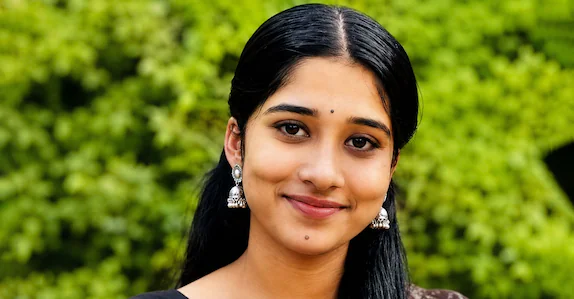 പഠനം അവസാനിപ്പിച്ചു മടങ്ങിയ വിദ്യാർഥിനി മൈസൂരുവിൽ അപകടത്തിൽ മരിച്ചു