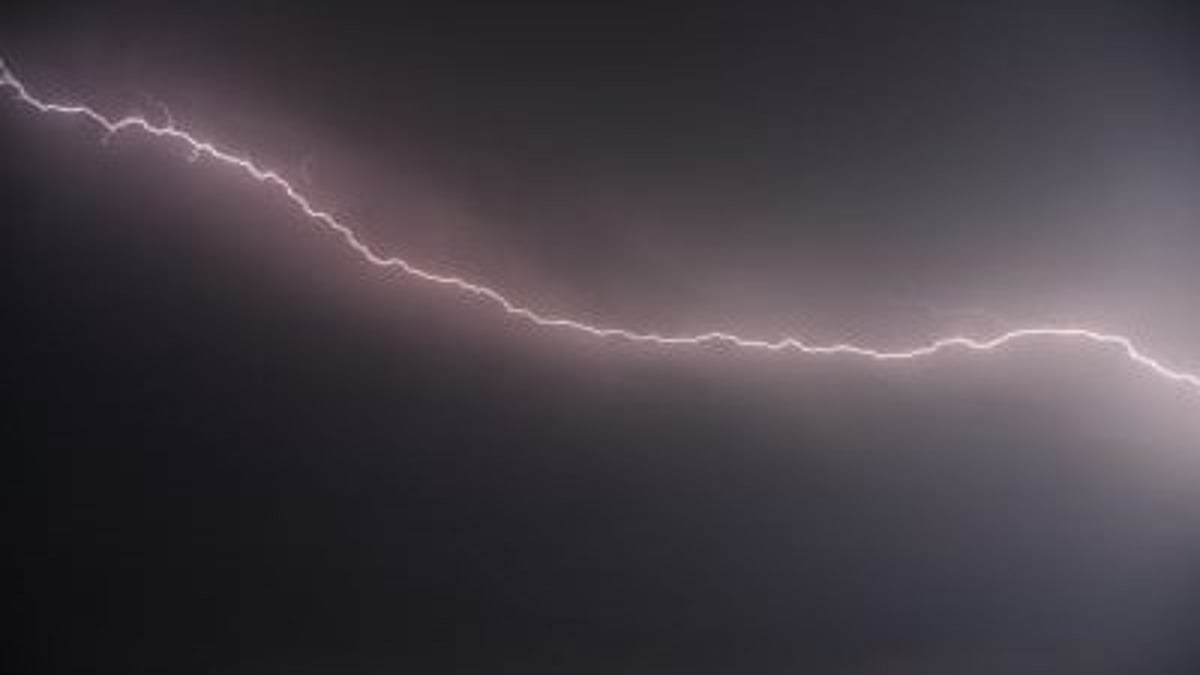 വ്യൂ പോയിന്റ് കാണാനെത്തി; മലപ്പുറത്ത് ഇടിമിന്നലേറ്റ് നാല് വിദ്യാര്‍ഥികള്‍ മരിച്ചു; മൂന്നുപേര്‍ക്ക് പരിക്ക്
